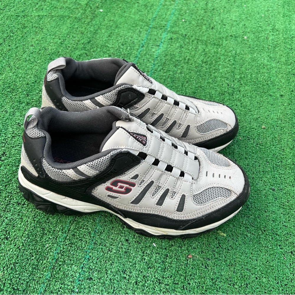 Skechers men shoe